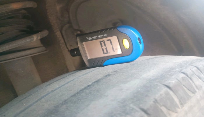 2016 Tata Tiago XZ PETROL, Petrol, Manual, 95,803 km, tyre