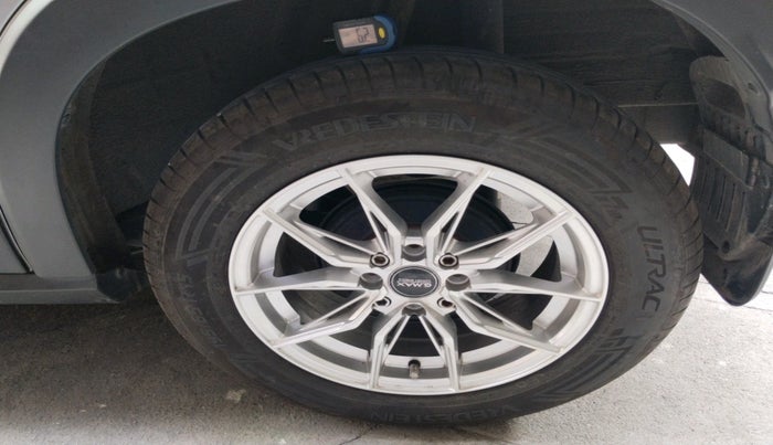 2023 CITROEN C3 Feel 1.2 Turbo Dual Tone, Petrol, Manual, 9,069 km, tyre