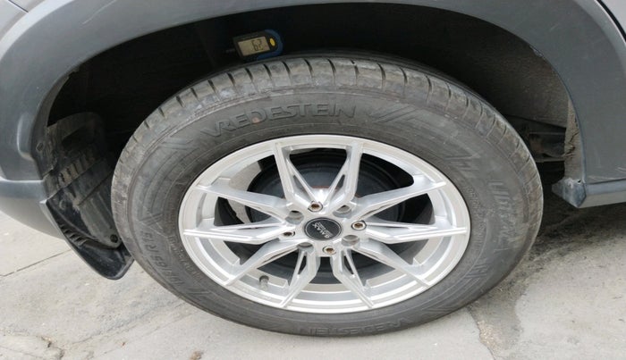 2023 CITROEN C3 Feel 1.2 Turbo Dual Tone, Petrol, Manual, 9,069 km, tyre