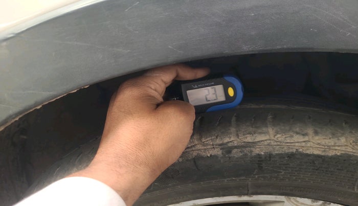 2016 Hyundai i20 Active 1.2 S, Petrol, Manual, 1,50,437 km, tyre