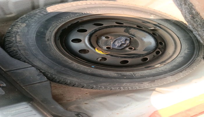 2018 Maruti Dzire ZDI PLUS AMT, Diesel, Automatic, 83,730 km, tyre