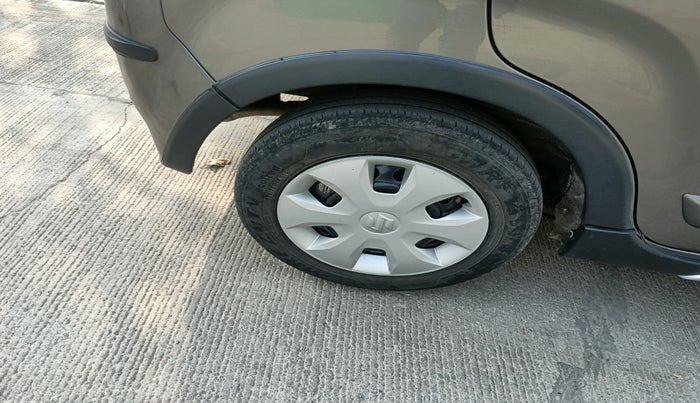 2024 Maruti New Wagon-R VXI CNG 1.0, CNG, Manual, 43,919 km, tyre