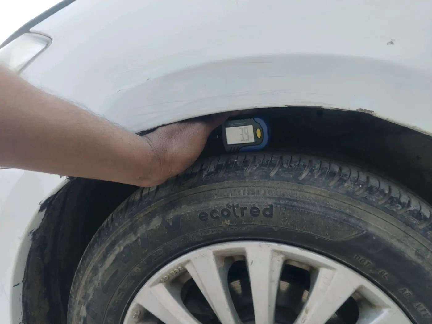 2019 Maruti Ciaz DELTA 1.5 SHVS MT PETROL, CNG, Manual, 1,51,526 km, tyre