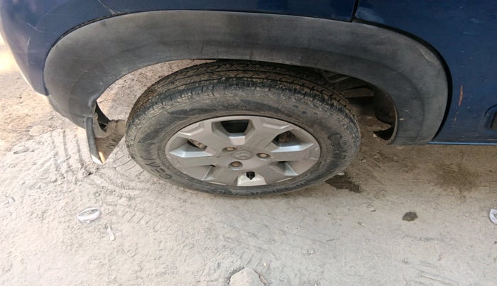 2018 Renault Kwid CLIMBER 1.0, Petrol, Manual, 30,350 km, tyre