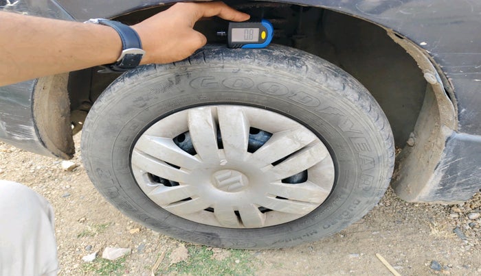 2014 Maruti Alto 800 LXI, CNG, Manual, 77,543 km, tyre