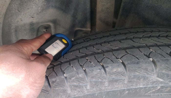 2023 Maruti Grand Vitara DELTA SMART HYBRID AT, Petrol, Automatic, 28,066 km, tyre