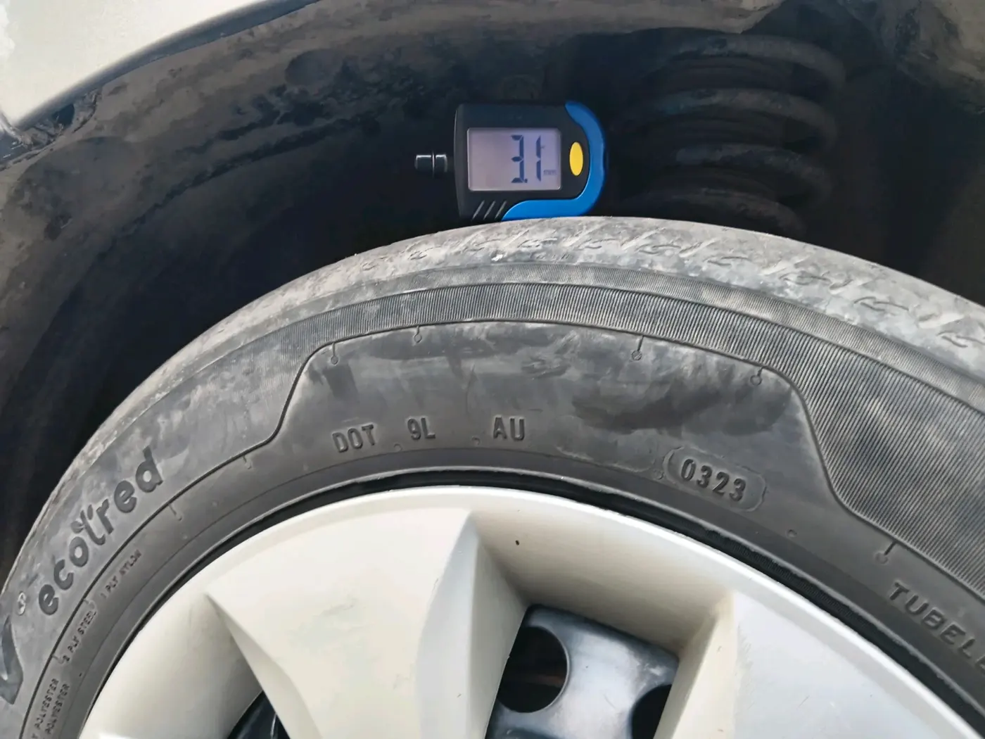 2023 Maruti New Wagon-R VXI 1.0, Petrol, Manual, 42,473 km, tyre