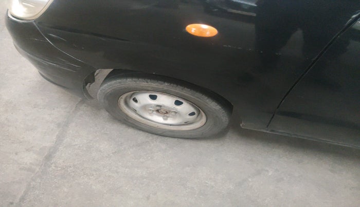 2013 Maruti Zen Estilo LXI, Petrol, Manual, 63,111 km, tyre