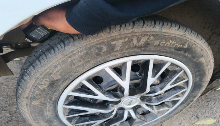 2019 Maruti New Wagon-R VXI 1.0, Petrol, Manual, 66,291 km, tyre