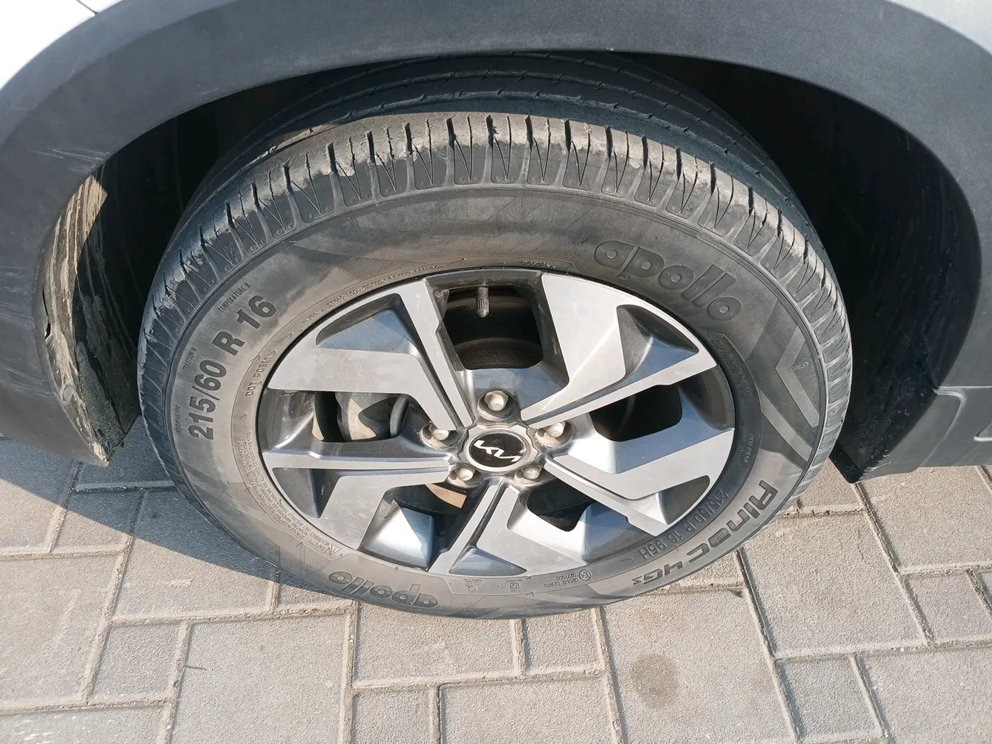 2021 KIA SONET HTX 1.5, Diesel, Manual, 37,736 km, tyre