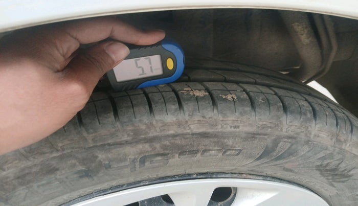 2022 Maruti Celerio VXI CNG, CNG, Manual, 82,199 km, tyre