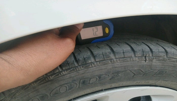 2022 Maruti Celerio VXI CNG, CNG, Manual, 82,199 km, tyre