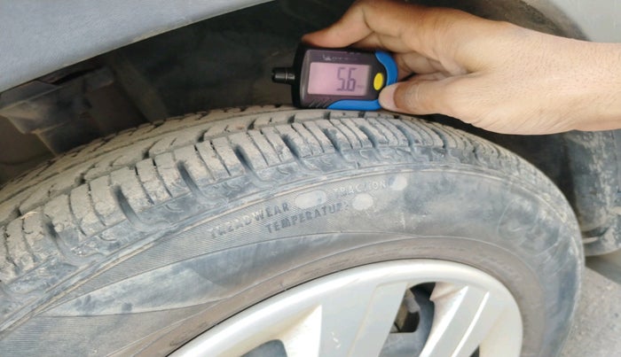 2019 Renault Kwid RXL, Petrol, Manual, 54,279 km, tyre