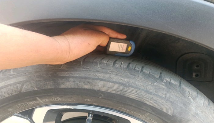 2021 Tata NEXON XZ PLUS PETROL SUNROOF, Petrol, Manual, 30,445 km, tyre