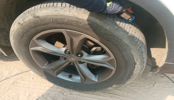 2020 Tata Harrier XT PLUS 2.0L KRYOTEC, Diesel, Manual, 1,17,917 km, tyre