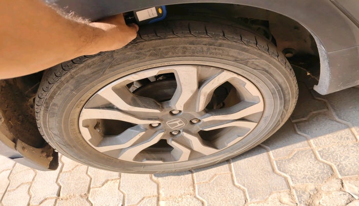 2018 Honda WR-V 1.2L I-VTEC VX MT, Petrol, Manual, 1,36,383 km, tyre