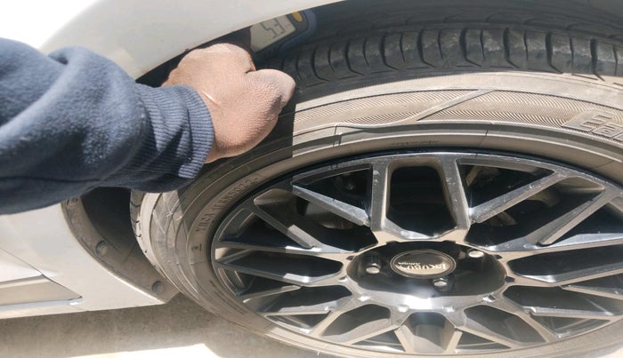 2019 Ford New Figo TITANIUM 1.2 PETROL MT, Petrol, Manual, 41,594 km, tyre