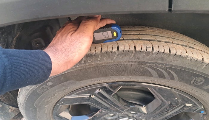 2024 Maruti BREZZA ZXI SMART HYBRID , Petrol, Manual, 31,566 km, tyre