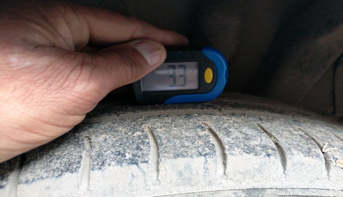 2016 Hyundai Grand i10 MAGNA 1.2 KAPPA VTVT, CNG, Manual, 1,38,037 km, tyre