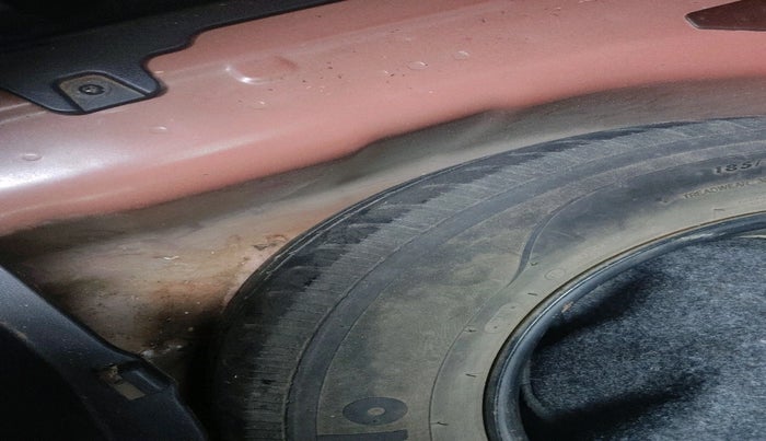 2016 Hyundai Elite i20 SPORTZ 1.2, Petrol, Manual, 1,65,867 km, tyre