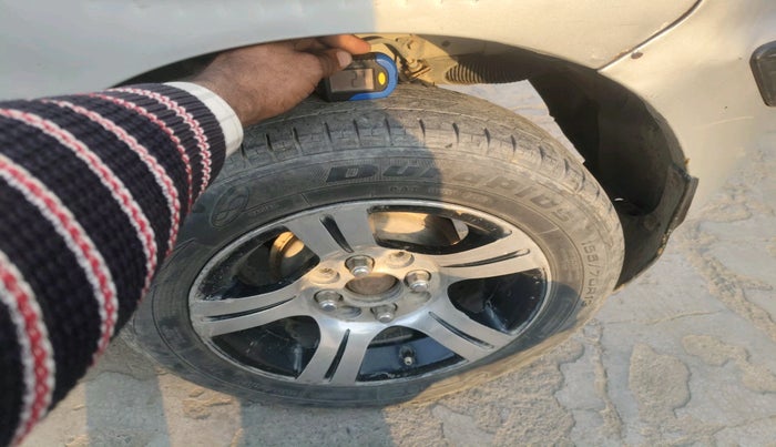 2012 Hyundai Santro Xing GL, CNG, Manual, 94,371 km, tyre