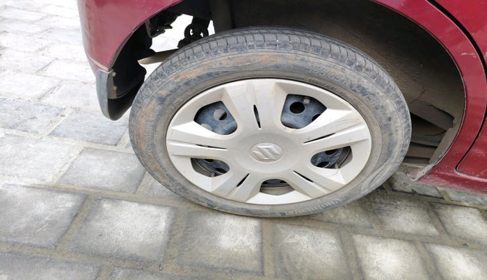 2011 Maruti Wagon R 1.0 VXI, Petrol, Manual, 1,15,557 km, tyre