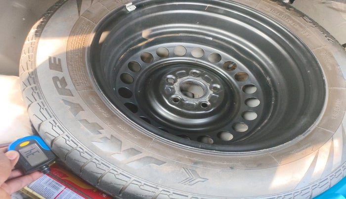 2021 Maruti S Cross ALPHA 1.5, Petrol, Manual, 76,928 km, tyre