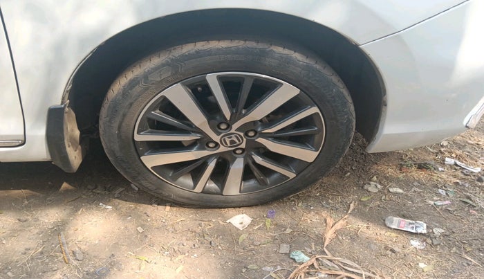 2021 Honda City 1.5L I-DTEC ZX, Diesel, Manual, 70,593 km, tyre