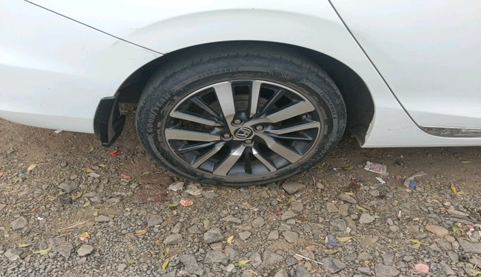 2021 Honda City 1.5L I-DTEC ZX, Diesel, Manual, 70,593 km, tyre