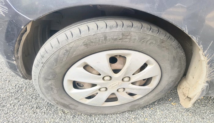 2013 Hyundai i10 MAGNA 1.1, CNG, Manual, 99,985 km, tyre