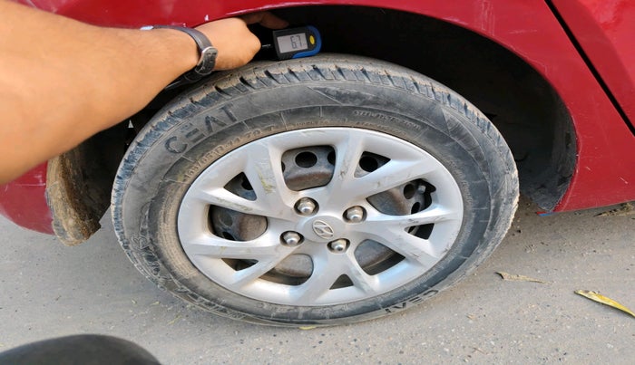 2017 Hyundai Grand i10 SPORTZ 1.2 KAPPA VTVT, Petrol, Manual, 31,853 km, tyre