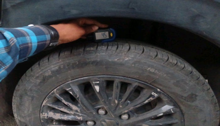 2020 Maruti XL6 ZETA AT, Petrol, Automatic, 84,545 km, tyre