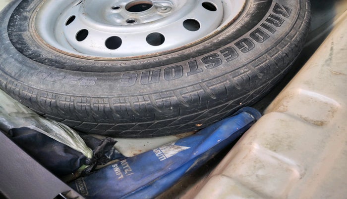 2011 Maruti Swift Dzire LDI, Diesel, Manual, 76,767 km, tyre