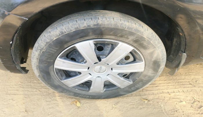 2010 Hyundai i20 SPORTZ 1.2, CNG, Manual, 1,67,497 km, tyre