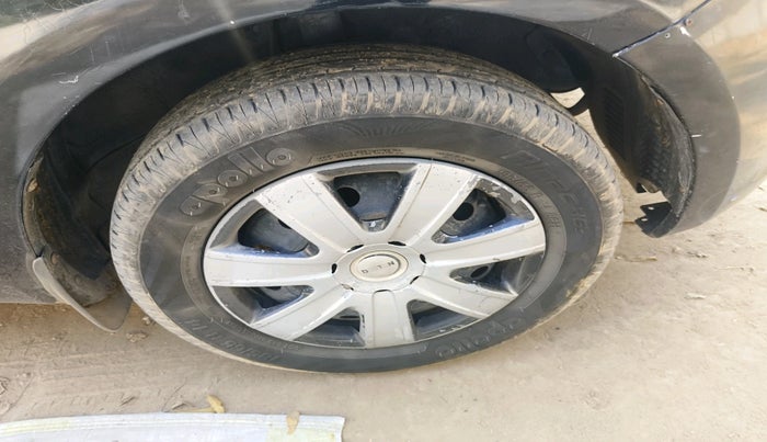 2010 Hyundai i20 SPORTZ 1.2, CNG, Manual, 1,67,497 km, tyre