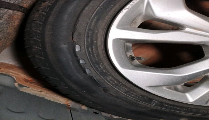 2018 Honda Amaze 1.2L I-VTEC V CVT, Petrol, Automatic, 34,296 km, tyre