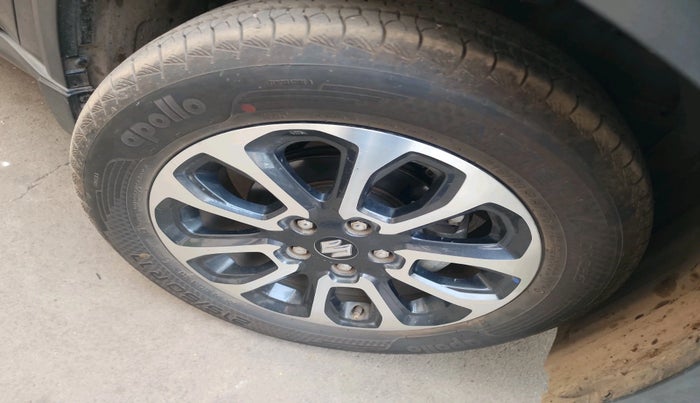 2023 Maruti Grand Vitara ZETA SMART HYBRID, Petrol, Manual, 46,492 km, tyre