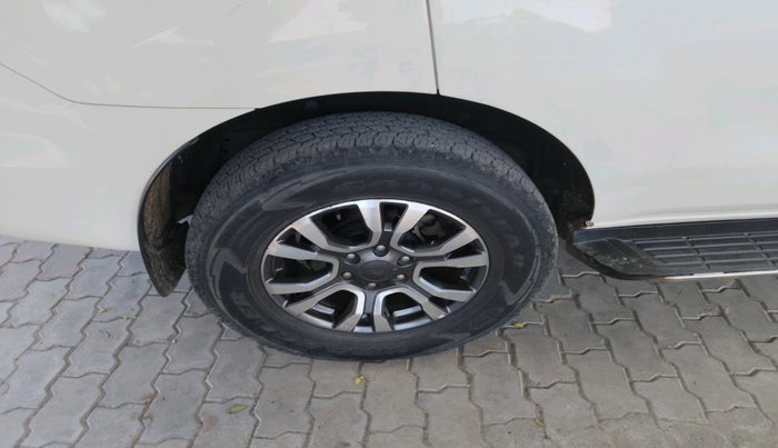 2021 Ford Endeavour TITANIUM PLUS 2.0 4X2 AT SUNROOF, Diesel, Automatic, 98,664 km, tyre