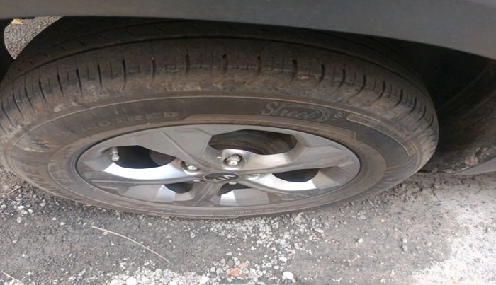 2020 KIA SELTOS HTK PLUS 1.5, Petrol, Manual, 72,416 km, tyre