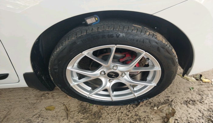 2018 Maruti Baleno DELTA PETROL 1.2, Petrol, Manual, 1,00,369 km, tyre