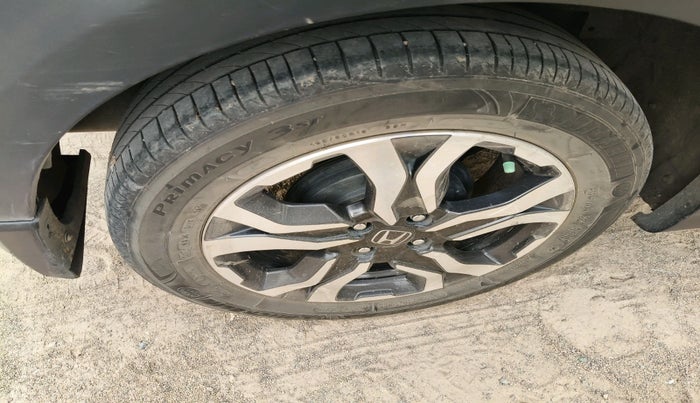 2017 Honda WR-V 1.5L I-DTEC VX MT, Diesel, Manual, 73,598 km, tyre