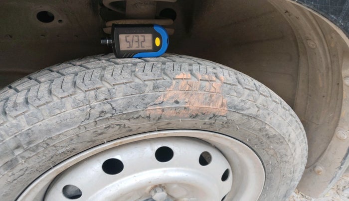 2011 Maruti Wagon R 1.0 LXI CNG, CNG, Manual, 99,154 km, tyre