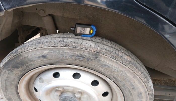 2011 Maruti Wagon R 1.0 LXI CNG, CNG, Manual, 99,154 km, tyre