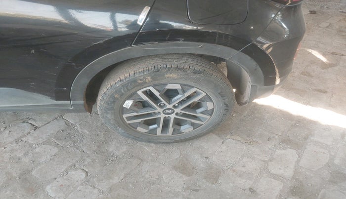 2023 Hyundai VENUE SX (O) 1.0 TURBO DCT, Petrol, Automatic, 16,805 km, tyre