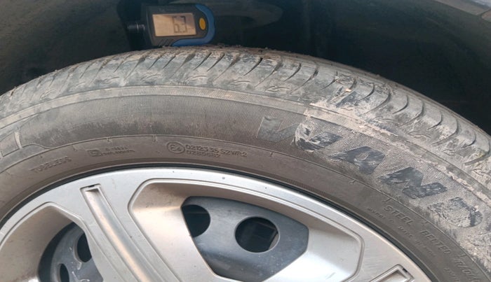 2021 Tata NEXON EV XM, Electric, Automatic, 1,61,961 km, tyre