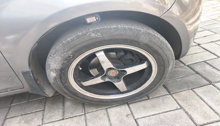 2017 Maruti IGNIS DELTA 1.2, CNG, Manual, 1,05,266 km, tyre