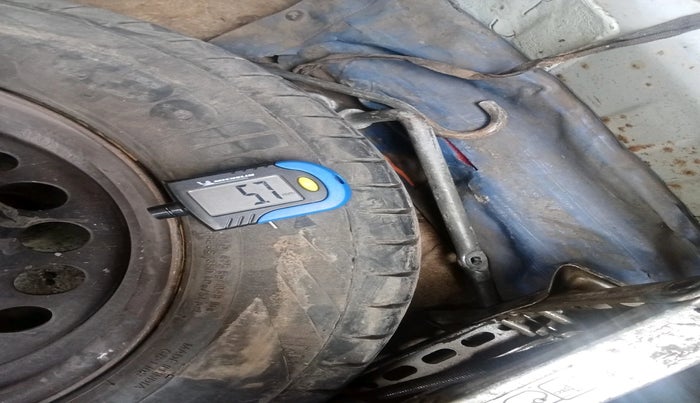 2019 Honda Amaze 1.5L I-DTEC E, Diesel, Manual, 68,992 km, tyre