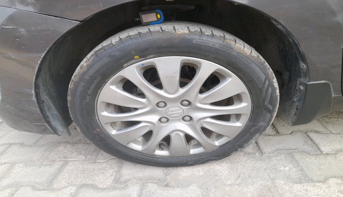 2017 Maruti Baleno ZETA PETROL 1.2, Petrol, Manual, 27,409 km, tyre