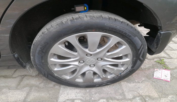 2017 Maruti Baleno ZETA PETROL 1.2, Petrol, Manual, 27,409 km, tyre