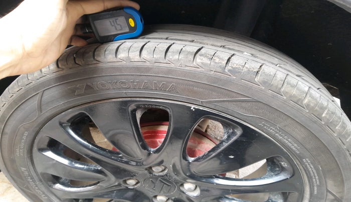 2017 Maruti Baleno ZETA PETROL 1.2, Petrol, Manual, 67,465 km, tyre